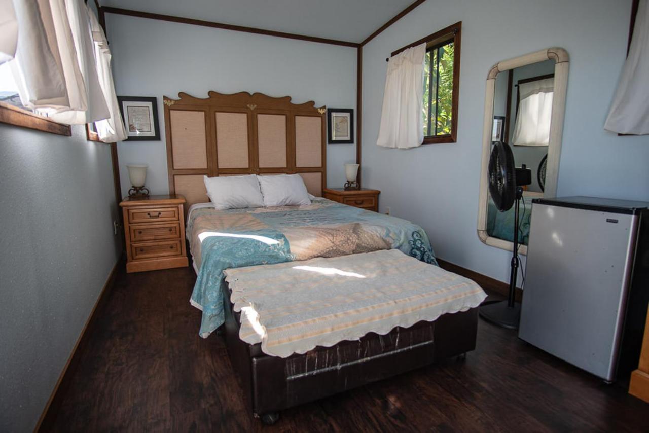 God'S Peace Of Maui Bed and Breakfast Makawao Buitenkant foto